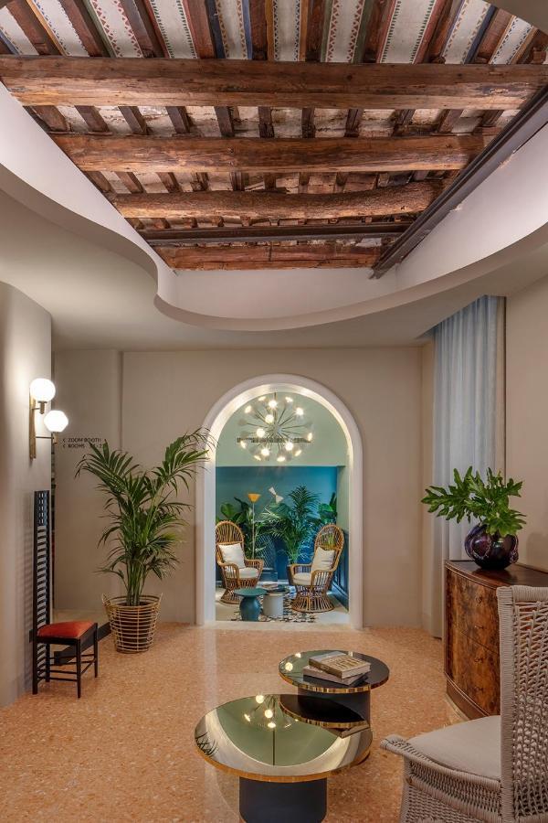 Hotel Priori Secret Garden Perugia Esterno foto